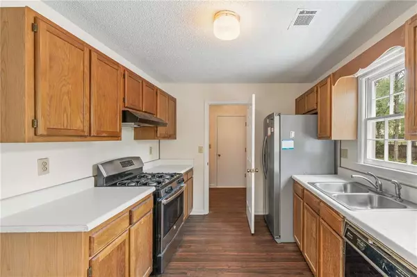 Jonesboro, GA 30238,9992 Neuchatel CRES