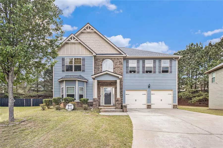 415 Damascus CT, Fairburn, GA 30213