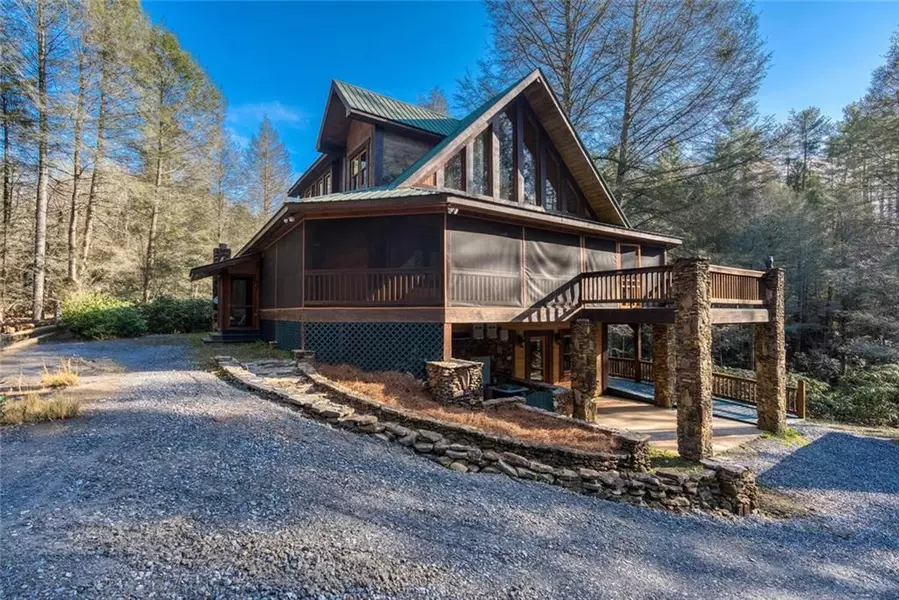 139 Wall ST, Ellijay, GA 30540