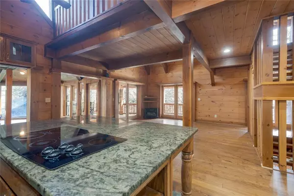 Ellijay, GA 30540,139 Wall ST