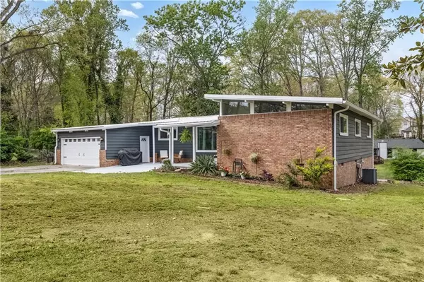 Lawrenceville, GA 30043,1185 Winterberry CT