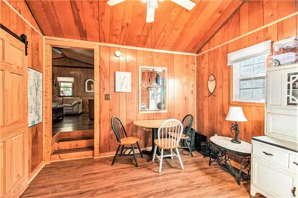 Eatonton, GA 31024,179 Oconee CIR