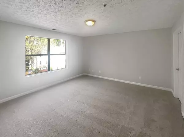 Lithonia, GA 30038,7302 Par Four WAY