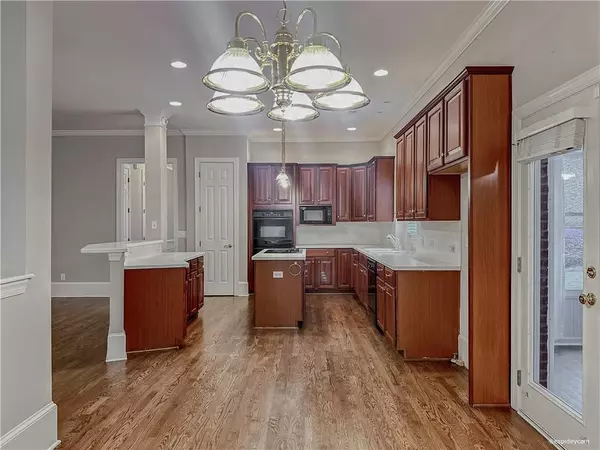 Peachtree Corners, GA 30092,5814 Park Central AVE