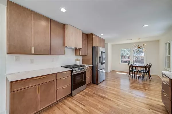 Atlanta, GA 30344,2569 Woodhill LN