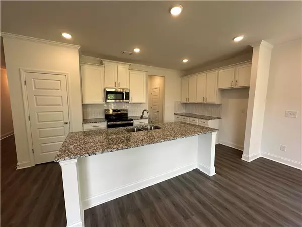 Flowery Branch, GA 30542,5619 Chickory DR #126