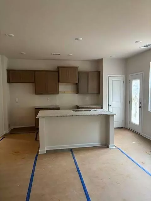 Dawsonville, GA 30534,174 Parkwood DR