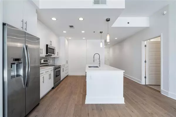 Atlanta, GA 30309,1080 Peachtree ST NE #1504