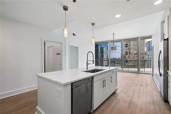 Atlanta, GA 30309,1080 Peachtree ST NE #1504