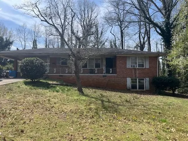 2333 Oakridge CT, Decatur, GA 30032