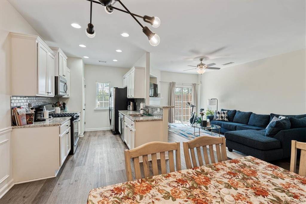 Decatur, GA 30032,3983 Fireoak DR