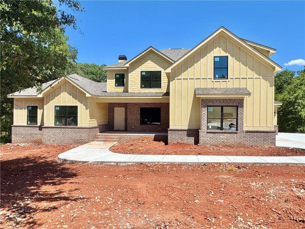 223 Races RD, Hoschton, GA 30548