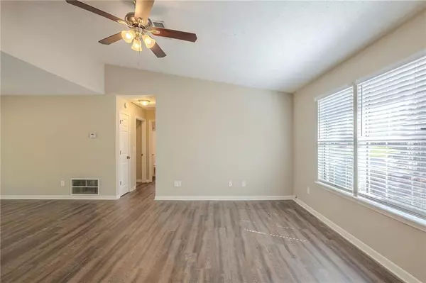 Atlanta, GA 30349,6520 Emerald Pointe CIR