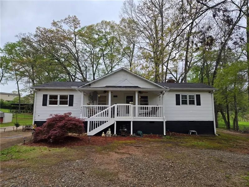 4620 Oak Grove CIR, Cumming, GA 30028