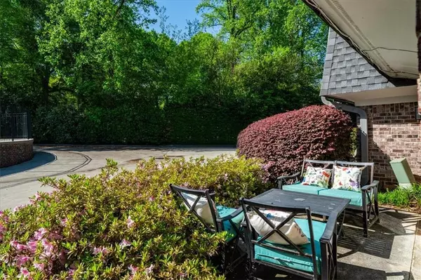 Atlanta, GA 30324,1152 Hampton WAY NE