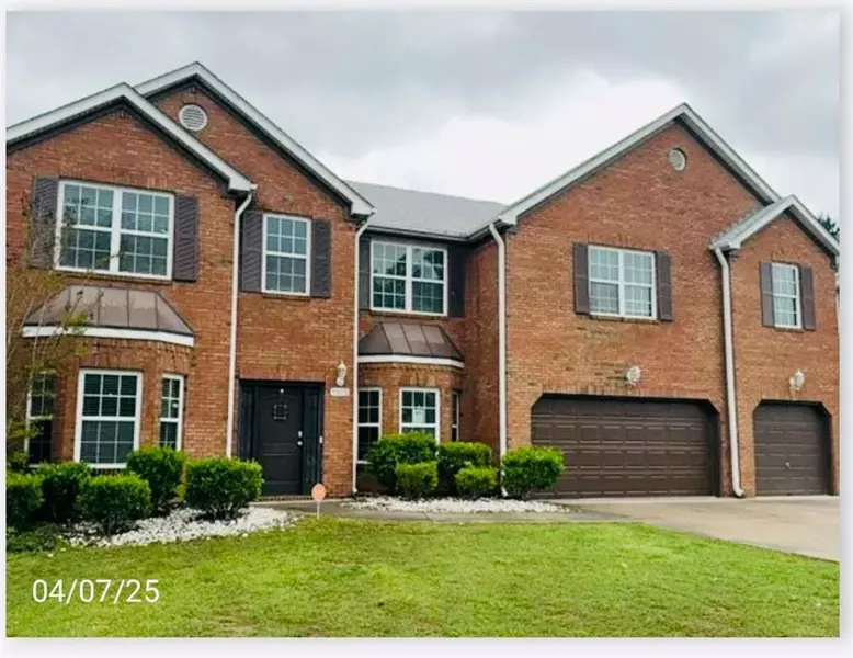 5589 Dendy TRCE, Fairburn, GA 30213