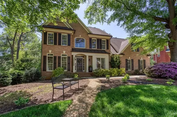 131 HELMSWOOD CIR SW, Marietta, GA 30064