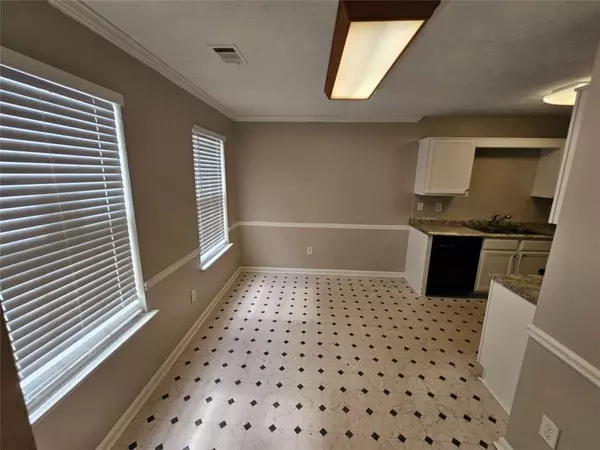 Austell, GA 30168,6718 Roscommon DR