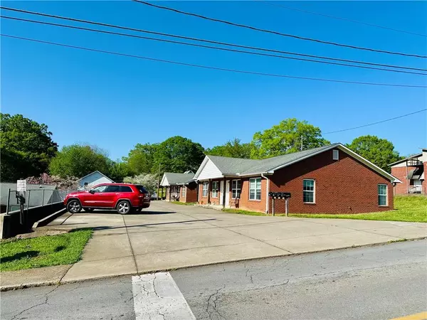 Lindale, GA 30147,2 & 4 Dragon DR SE