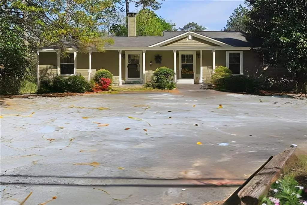 Decatur, GA 30033,1799 Clairmont RD