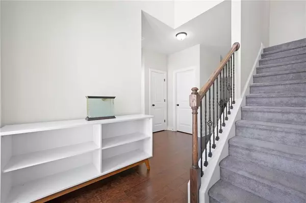 Hoschton, GA 30548,815 Broadwell CIR
