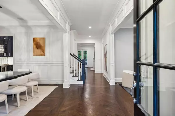 Atlanta, GA 30342,369 Pinecrest RD NE