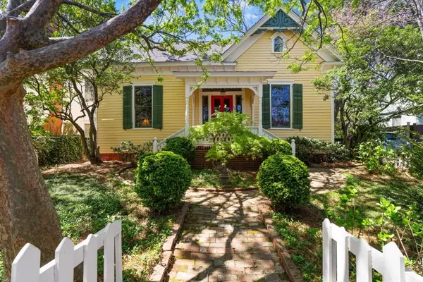 Decatur, GA 30030,218 Barry ST