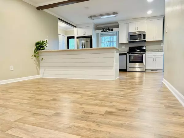 Bogart, GA 30622,105 Tall Tree RD