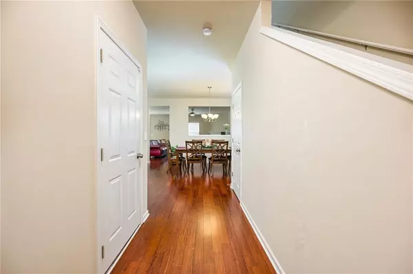 Sugar Hill, GA 30518,6884 Barker Station WALK