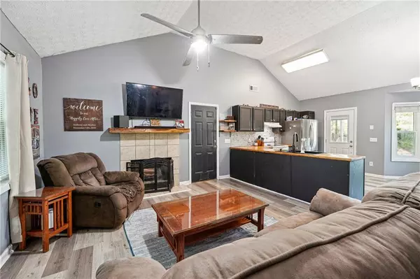 Winder, GA 30680,265 Woodlawn AVE