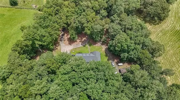 Canton, GA 30115,527 Gaddis RD