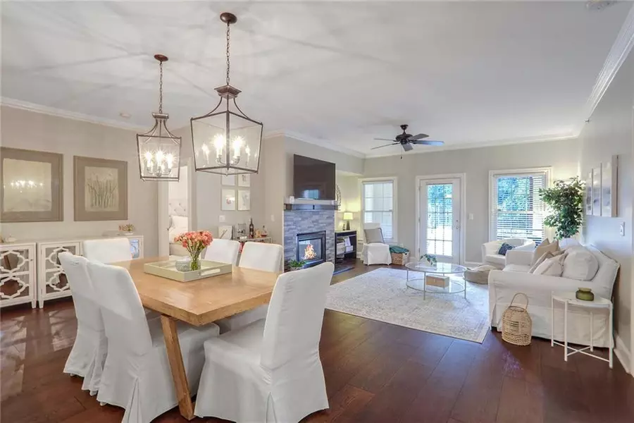 211 Colonial Homes DR NW #2106, Atlanta, GA 30309