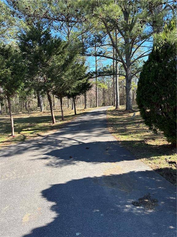 Kingston, GA 30339,639 Hall Station RD
