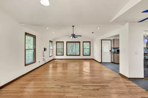 Lawrenceville, GA 30043,1878 Suwanee Roberts CT