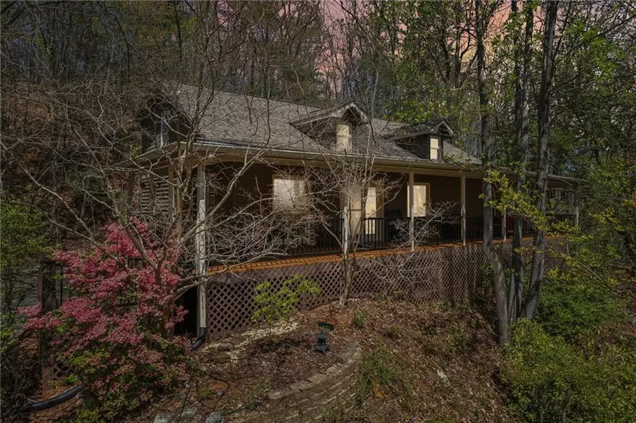 118 Tucker LN, Dahlonega, GA 30533