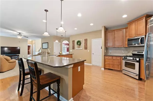 Acworth, GA 30101,150 Fitzroy LN