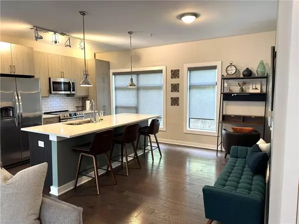 Atlanta, GA 30316,35 Moda LN