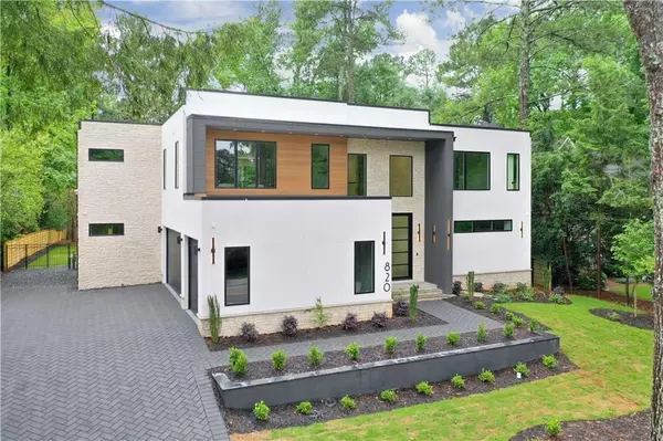 820 Moores Mill RD NW, Atlanta, GA 30327