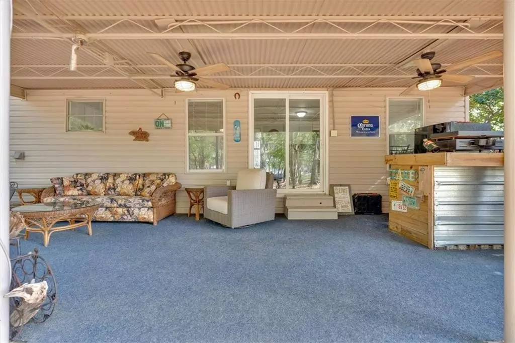 Acworth, GA 30102,5400 Kings Camp Cabin 16 RD SE