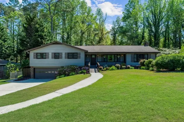 2920 Dara DR,  Marietta,  GA 30066