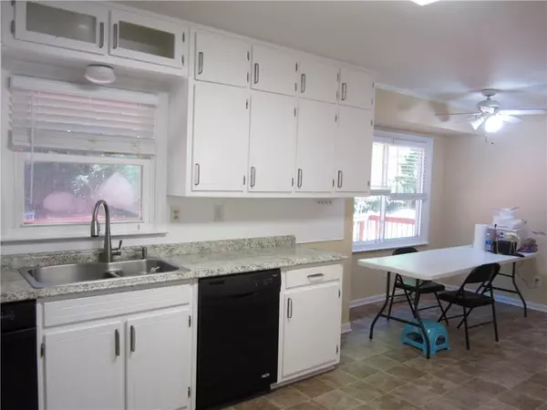 Snellville, GA 30078,2107 Briarwood CT