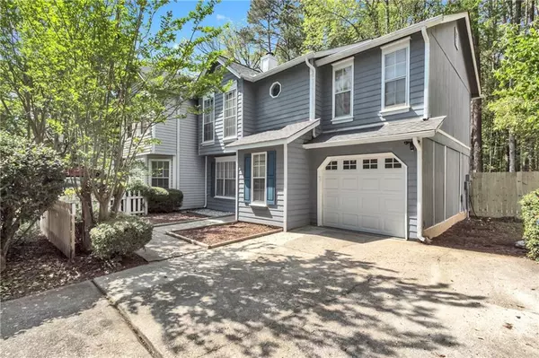 2998 Kenville LN, Decatur, GA 30034