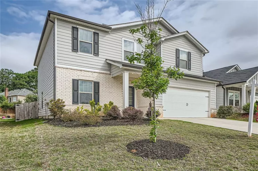 4929 Dufour DR, Lilburn, GA 30047