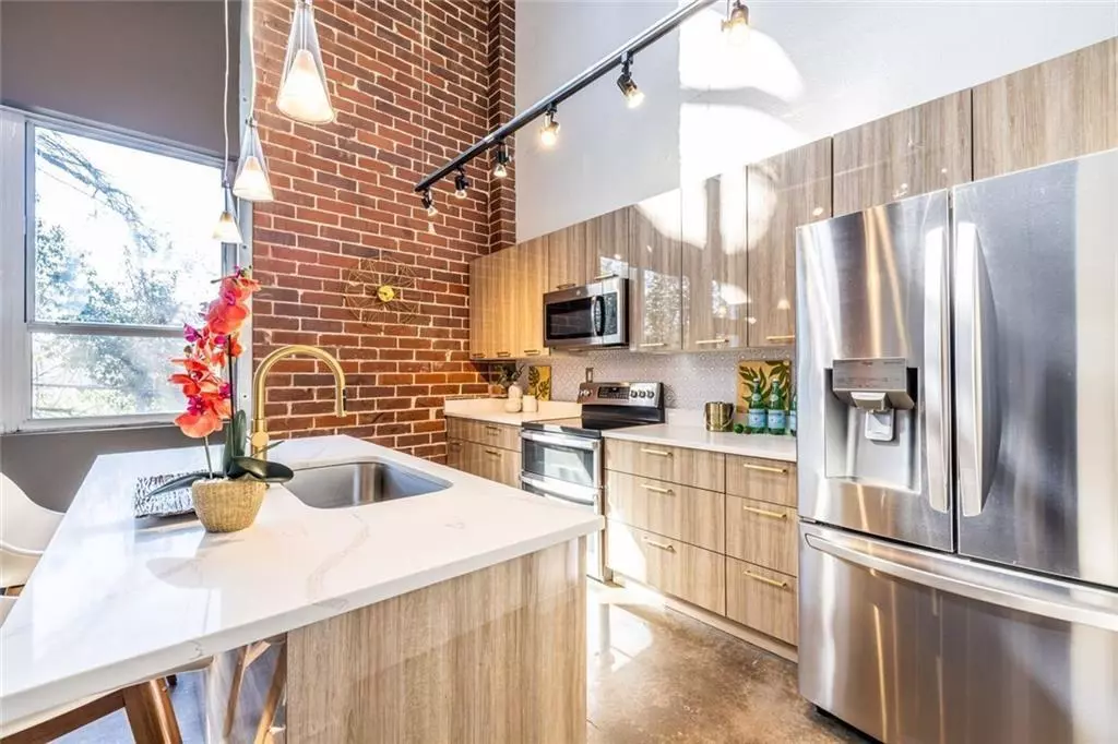 Atlanta, GA 30307,195 Arizona AVE NE #203