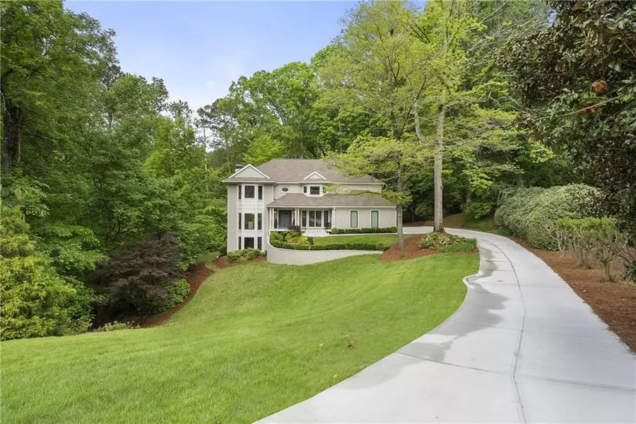 660 Willow Knoll DR SE, Marietta, GA 30067