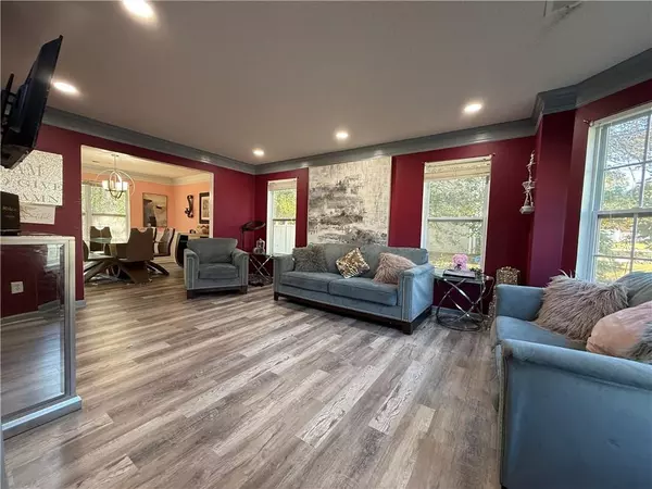 Stockbridge, GA 30281,193 EDISON DR
