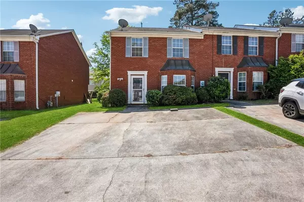 Lithonia, GA 30058,5679 Windfall LN