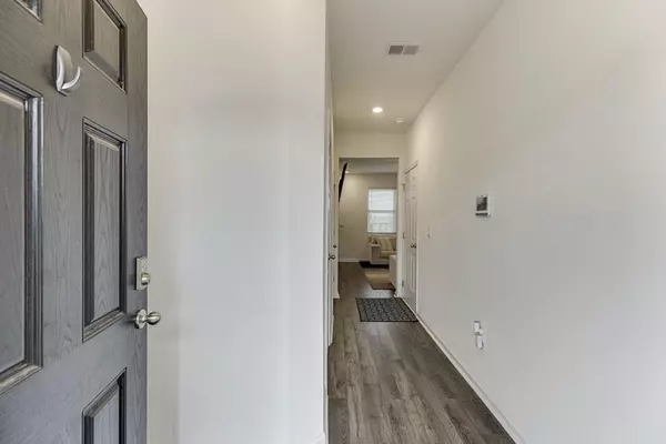 Hoschton, GA 30548,49 Gaston CT