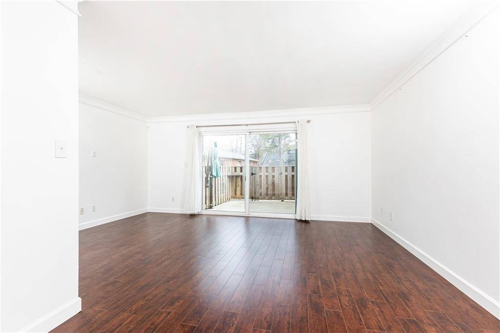Atlanta, GA 30342,5672 Kingsport DR #4