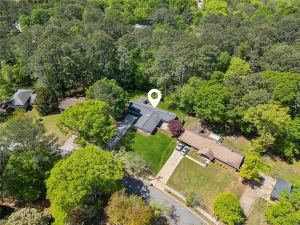 Stone Mountain, GA 30088,553 Candlewood DR